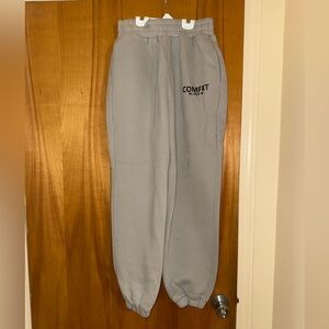 Comfort clothing sweatpants
